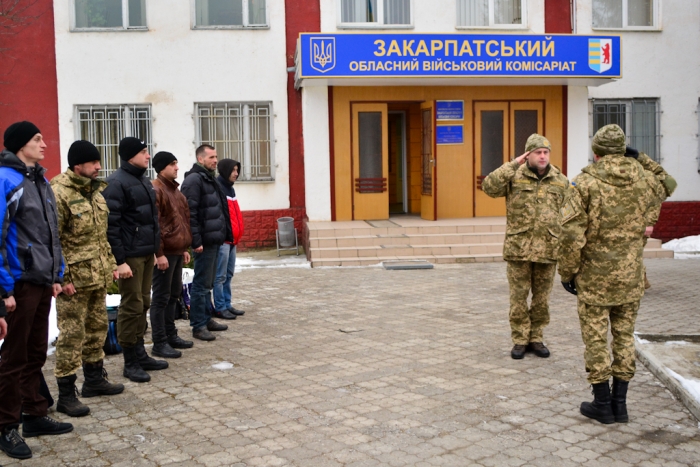 Після бойових навчань додому повернулися закарпатські резервісти