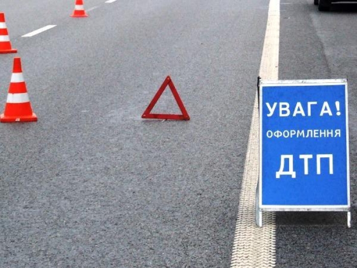 Поліція на Мукачівщині встановлює особу збитого на смерть пішохода