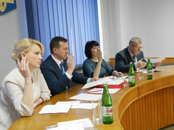 Це сталося: в Ужгороді демонтують понад сотні об'єктів зовнішньої реклами