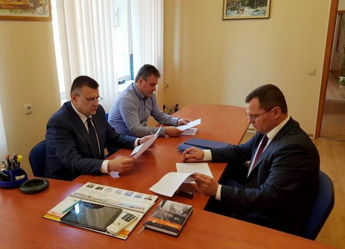 Два державні управління Закарпаття офіційно домовились спільно реагувати на порушення вимог трудового законодавства