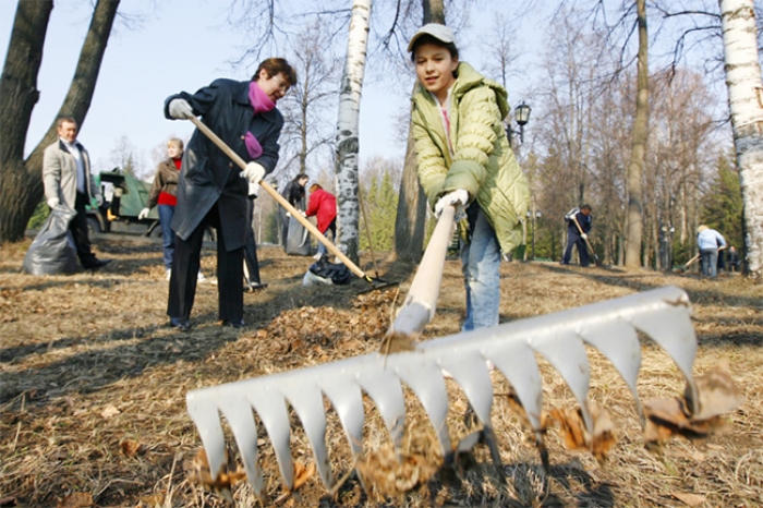 Ужгородців закликають долучатися до місячника благоустрою міста