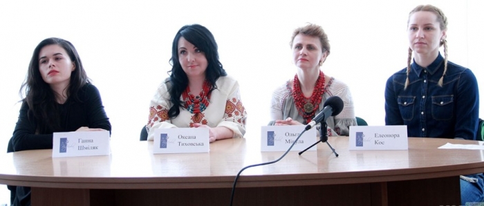 Фешн-фольк-шоу в Ужгороді: запроваджуємо моду на все народне - пісню, музику, танець і одяг