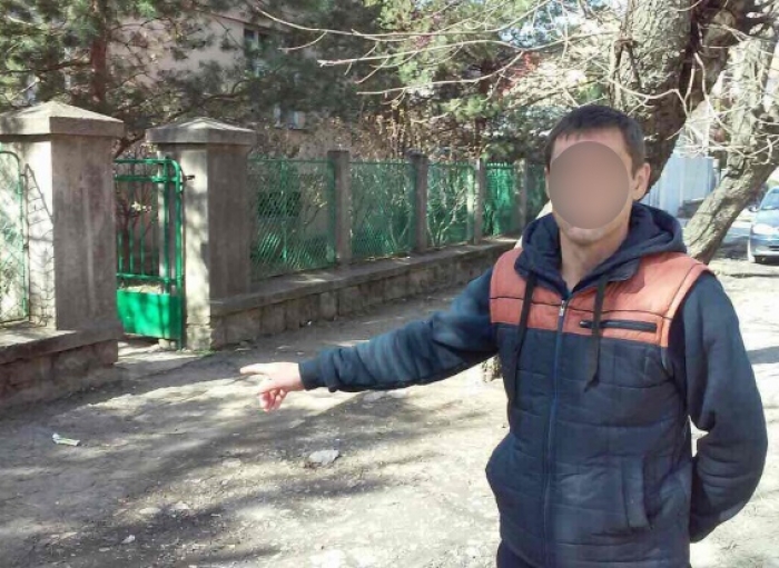 В Ужгороді біля одного з ринків затримали переправника нелегалів, який виявився ще й рецидивістом