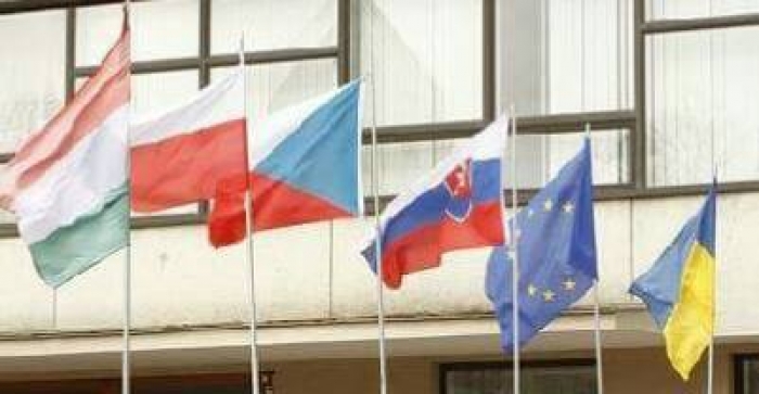 Поліція Закарпаття посилено охороняє зарубіжні консульства