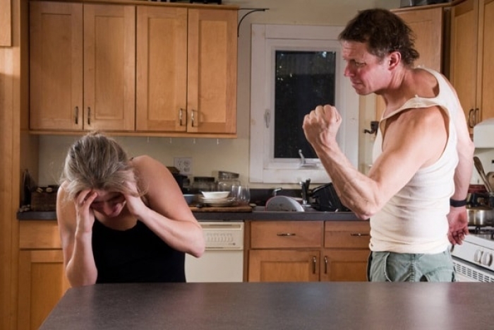 Мешканця Закарпаття  за фізичне насильство затримали на Галичині 