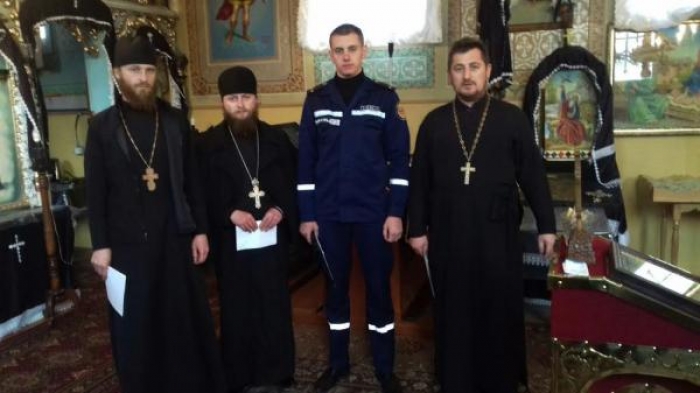 Рятувальники — монахам: "Як зробити Великдень безпечним?"