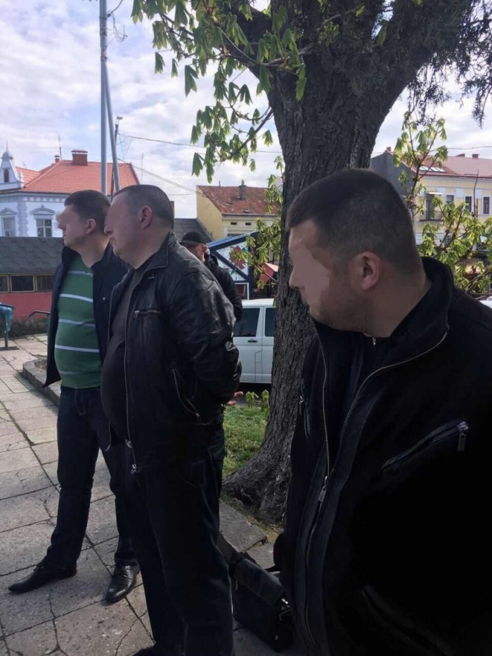 Високі фіскальні чини Закарпаття "залетіли" на хабарі!