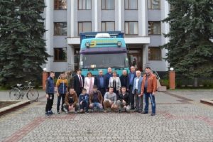 Тячівщина організувала Великодній подарунок бійцям і мирним мешканцям зони АТО