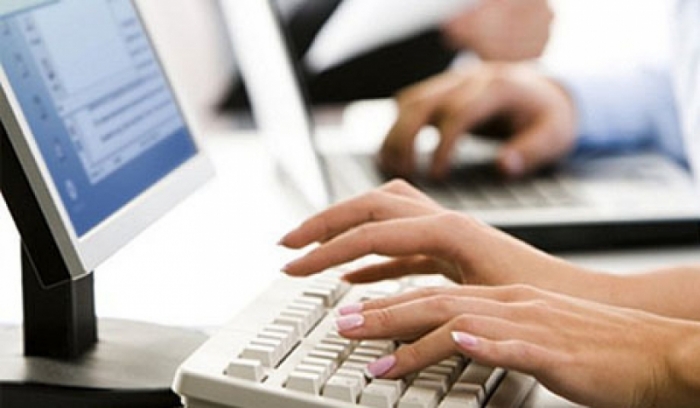 Ужгородський "ЗАГС" продовжує приймати заяви онлайн