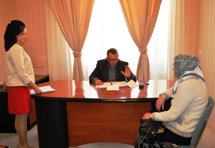 Краяни скаржилися заступнику головного облрадівця Закарпаття на низькі пенсії,  високі тарифи, дорогі ліки та продукти