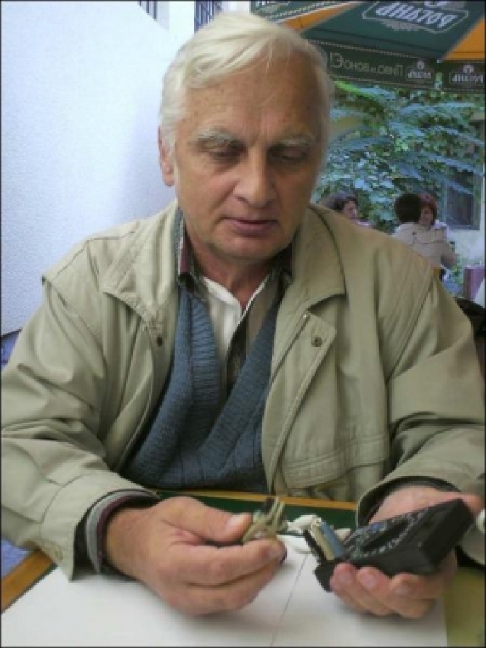 Вчений із Закарпаття винайшов вражаючий глюкометр для діабетиків