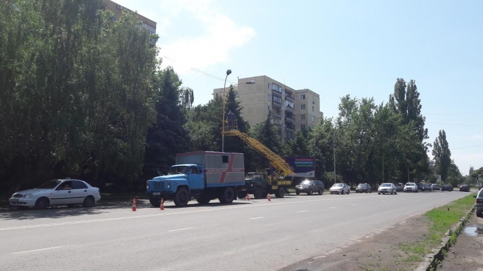 Де і які роботи проводять сьогодні ужгородські комунальники