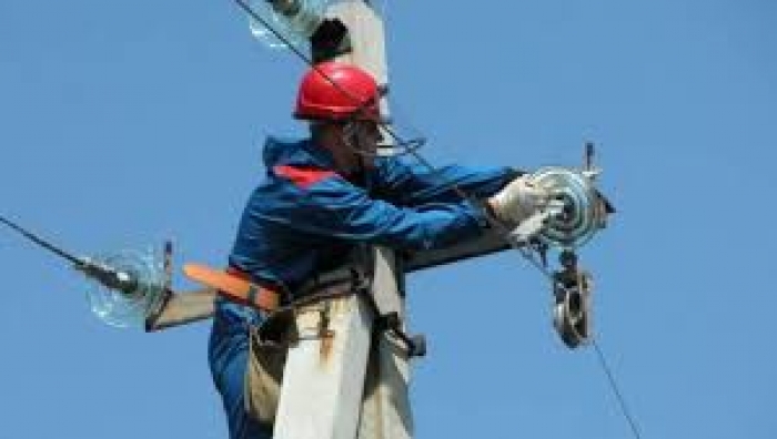 Оселі ужгородців можуть тимчасово залишитися без світла — через активні роботи ПАТ "Закарпаттяобленерго"