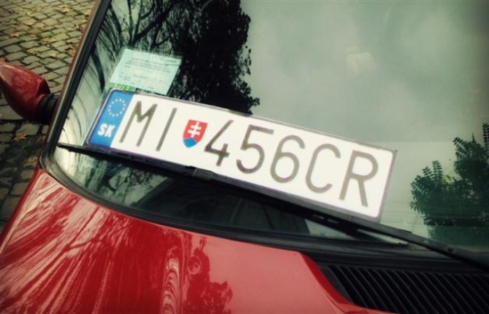 Що чекає на закарпатських власників авто на єврономерах найближчим часом?