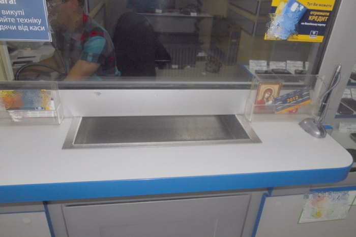 "Купив" телефон без грошей: на Свалявщині поліція затримала крадія