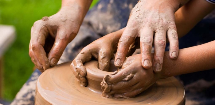 Ужгородські дітлахи зможуть навчитися азам гончарної справи