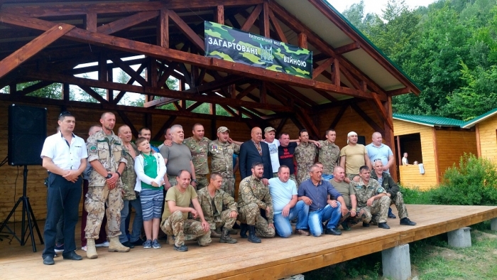 Закарпатські АТОшники співали, танцювали й веселилися від душі
