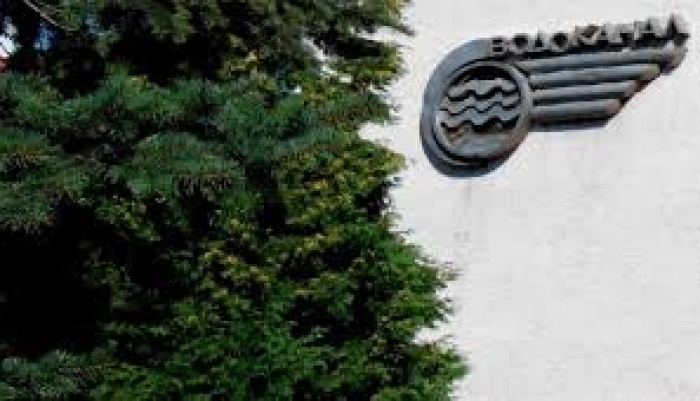 На вулиці Ракоці в Ужгороді — аварійно-відновлювальні роботи каналізаційної мережі