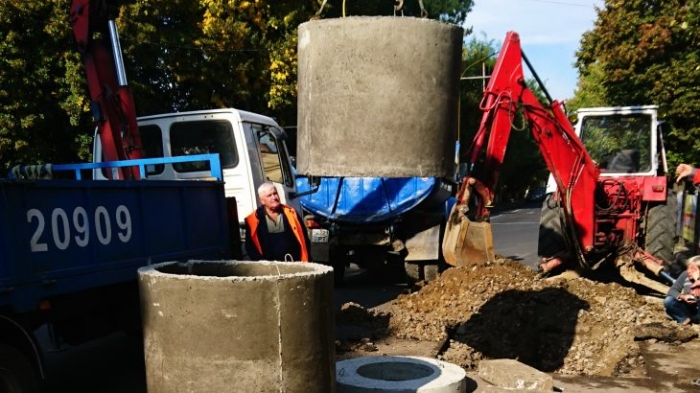 Що, де і коли ремонтуватиме Водоканал завтра в Ужгороді