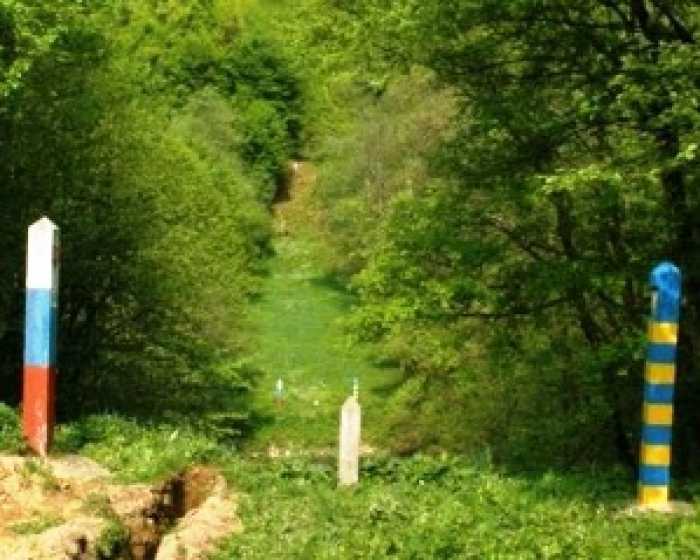 Трьох нелегалів на кордоні зафіксували словацькі камери відеоспостеженя