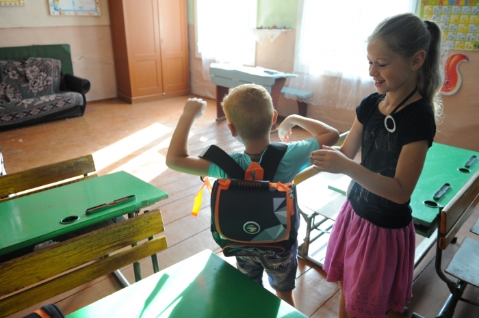 Майже сотня майбутніх першокласників із ужгородських сіл отримали подарунки до 1 вересня