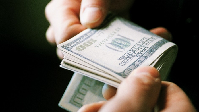 На вимаганні 1 тис дол хабара затримали начальника відділу митного поста "Вилок"