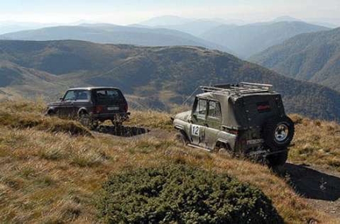 В Карпатах джипінг — це екологічний вандалізм!