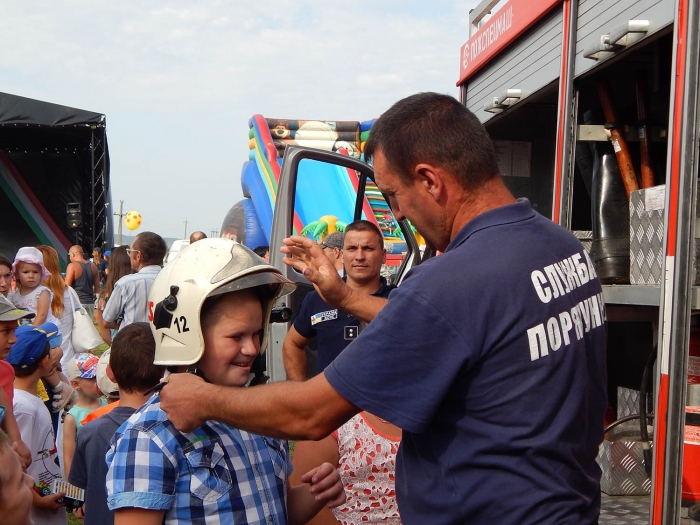 Берегівським рятувальникам на фестивалі "Перец" довелося попрацювати