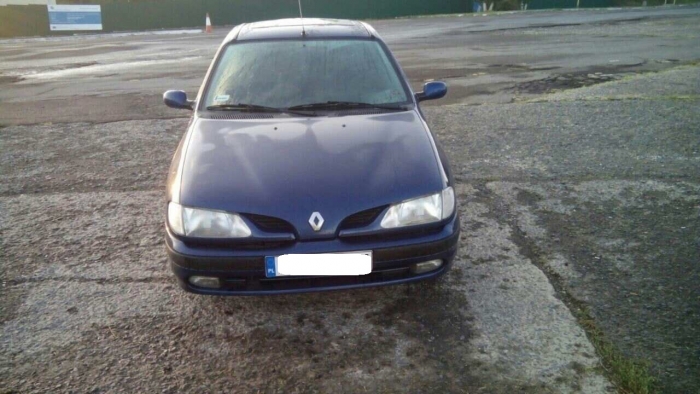 Прикордонники не пустили на Закарпаття автомобіль за ... 1000 баксів