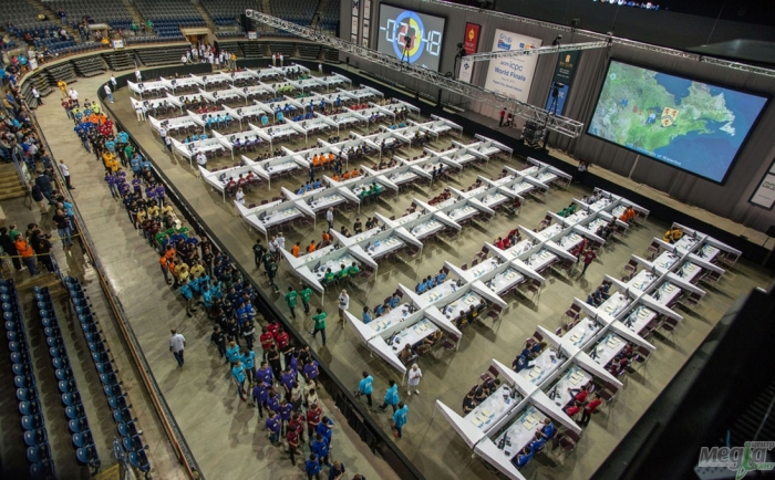 Представники Ужгородського університету перемогли у всеукраїнській олімпіаді з програмування