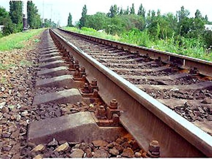 Мертвого чоловіка на колії помітив "керманич" потягу "Говерла"