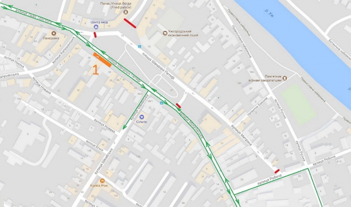 З вівторка в Ужгороді дещо зміниться рух автівок та автобусів на колишній площі Сталіна