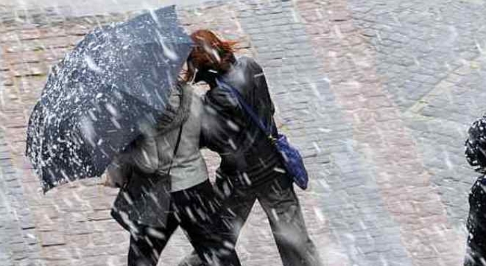 Дощ зі снігом не омине завтра Закарпаття