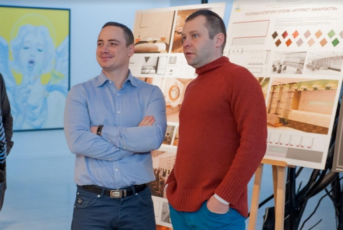 14 молодих талантів захищали свої магістерські роботи в ужгородському арт-центрі "Галерея Ілько"