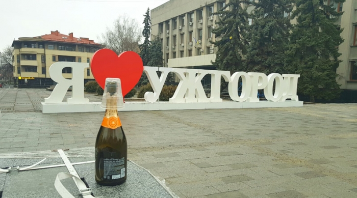 Ужгород після зустрічі Нового року сяє чистотою. Приємно надзвичайно!