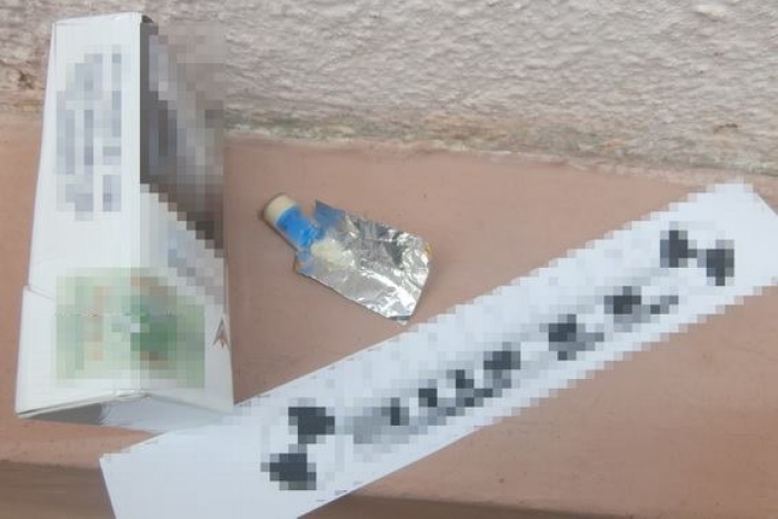 Раніше судимий за хуліганство житель Берегова розгулював вулицею з небезпечним наркотиком