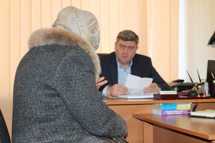 Закарпатці скаржилися головному поліцейському області на дії сусідів