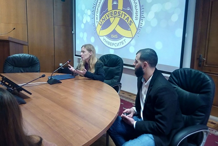 Навчатися гідно та відповідально, шукати мотивацію в собі – радили закарпатським студентам SAIUPівці