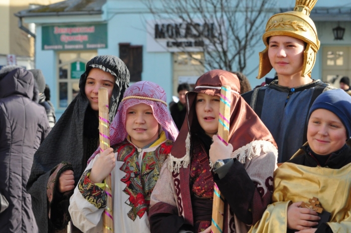 Свято має тривати: в Ужгороді влаштували вертепне дійство