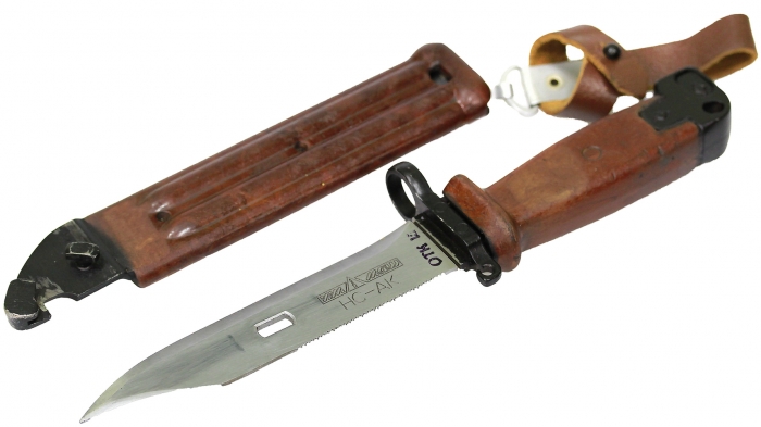 Поліція охорони затримала в Берегові знервованого молодика з ножем