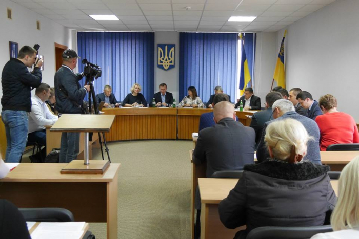 Маршрутка №18 "Гіпермаркет "Епіцентр" – УжНУ" в Ужгороді їздитиме по-новому деякий час 