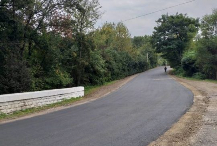 Можна їхати, або як на Ужгородщині ремонтують дві районні дороги