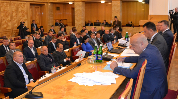 Закарпатські депутати звернулися до Кабміну — що відповість Гройсман?