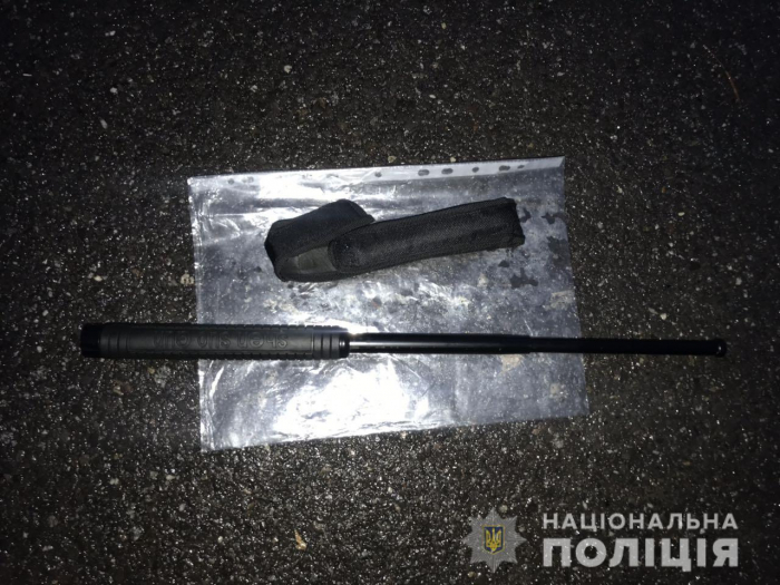 Зброю закарпатець продавав через "світову паутину"