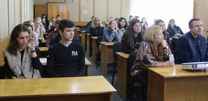 Як ужгородські школярі відкривали для себе факультет суспільних наук УжНУ