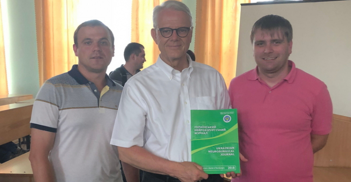 Завдяки трьом лікарям із Закарпаття публікації фахового журналу JNS тепер можна прочитати українською мовою