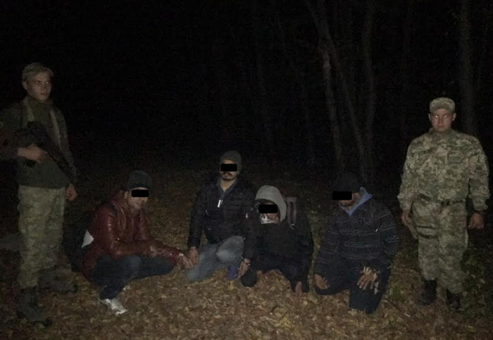 Нелегальний "квартет" до багатої Європи через Закарпаття не дістався