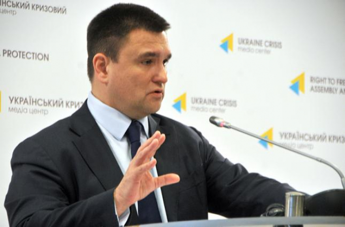 Знову про подвійне громадянство: що думають з цього приводу керівники держави