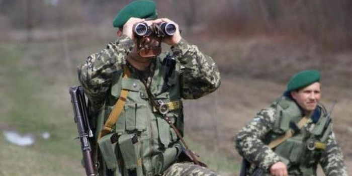 Двох азербайджанців-нелегалів із українцем затримали неподалік кордону на Великоберезнянщині