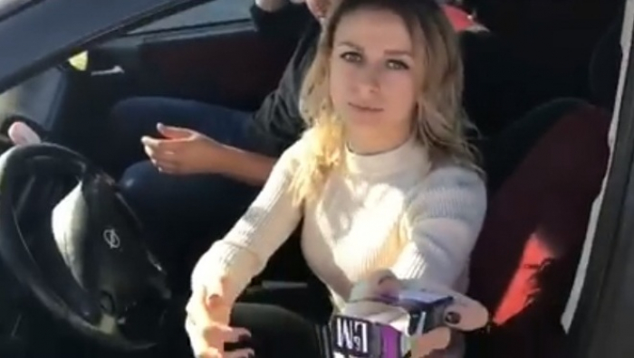 Веземе пару блоку сигарет, чисто солярку одбити, або закарпатська жона на кордоні (ВІДЕО)